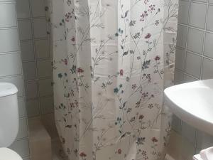 Apartamento frente al mar en Empuriabrava con aparcamiento - ES-228-179