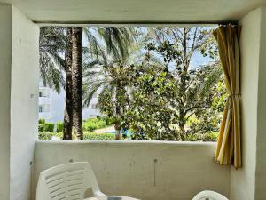 Apartamento con Vista y Piscina Salada, Cerca de la Playa y Parque Natural, Wi-Fi Gratis - ES-258-112
