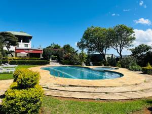 8 bedroom house nanyuki