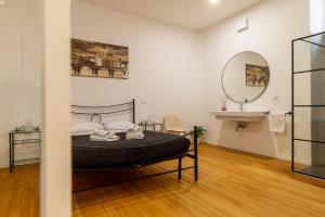 NOH Vatican Courtyard