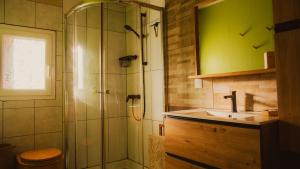 Chalets Superbe chalet en pleine nature : photos des chambres