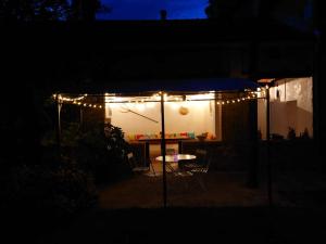 Maisons de vacances Chateau Rouge - petit chateau avec piscine - 8 chambres : photos des chambres