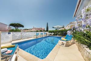 Charming Villa With Private Pool in Vibrant Vilamoura, Free AC and Wifi