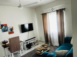 Brima Mangu Apartments, 1 Bedroom Buxton Point