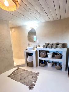 Maisons de vacances Authentique et paisible maison de village : photos des chambres