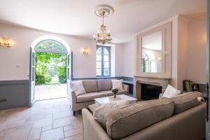 Bastide de Cordes sur Ciel - Piscine chauffée & Parc