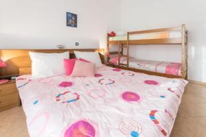 Villa Petra, a romantic and spectacular villa near the sea