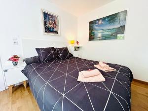 Maisons de vacances La Cabane, terrasse, vue degagee & mer a l-horizon : photos des chambres