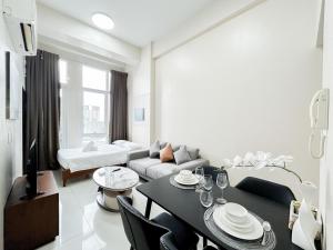 Amenity Floor in OPR #8