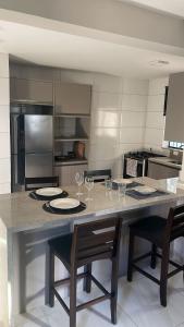 Casa completa a 30m da praia no centrinho dos Ingleses