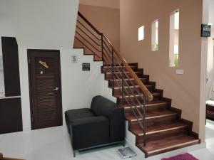 Natol Homestay - Sydney Batu Kawa MJC New Townships