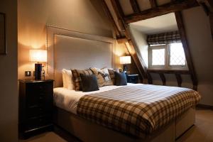 Deluxe Double Room room in Wingrove House