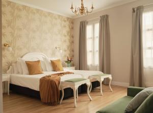 Triple Room room in Hotel Infanta Isabel