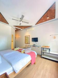 Bugana Beach and Dive Resort