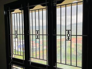 Away From Home - 9 - HomeStay, Entire 2 BHK Villa