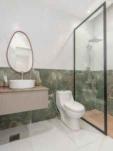 Three BR Spacious & Luxurious Flat in AlQirawan