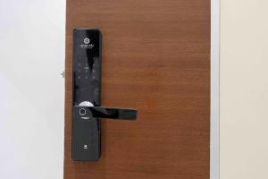 Three BR Spacious & Luxurious Flat in AlQirawan