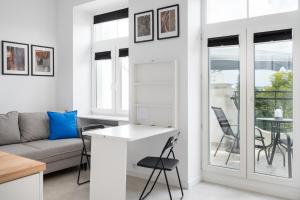 Mokotowska Serene Studio by BookingHost