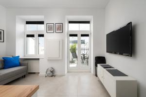 Mokotowska Serene Studio by BookingHost