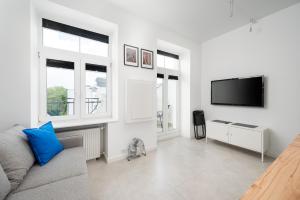 Mokotowska Serene Studio by BookingHost