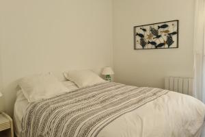 Nice 86m With Terrace Near The Beach!