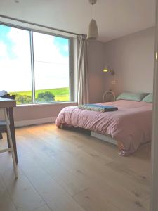 Sea View Villa with Huge Garden & Table Tennis