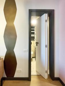 The Artists Place University Square