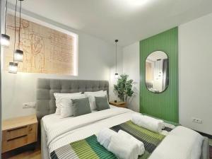 The Artists Place University Square