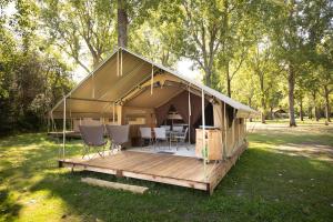 Campings Huttopia Lac d-Aureilhan - Mimizan : photos des chambres