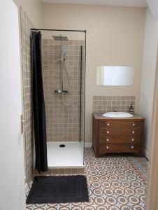 Barbieux Charmant studio au pied du métro