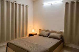 Cozy and Peaceful Entire 2Bhk near US consulate