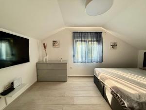 Golden Wave Apartment