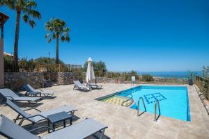 Maroulas Villas Ioanna & Stavros, Private Pools, BBQ & SeaView, By ThinkVilla