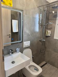 Irenas City Center Apartment