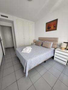 Sea views 2 bedrooms in Benidorm Villa Marina