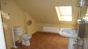 Szkolne Schronisko Młodzieżowe w Hucie Starej