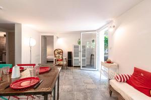 Appartements Casa Bavitoli RDC - Avec jardin : photos des chambres