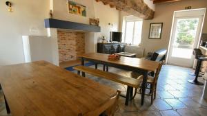 B&B / Chambres d'hotes Logis de la Clartiere : Grande Chambre Double 