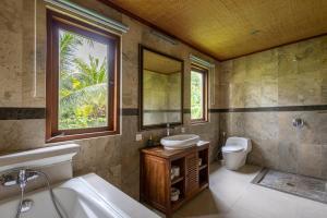 beautiful villa - ricefield view - private pool