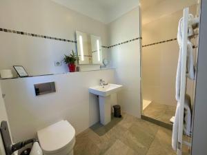 B&B / Chambres d'hotes Domaine de l'Enclos : photos des chambres