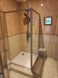 Villas Au Vendangeoir Gite de groupe piscine : photos des chambres