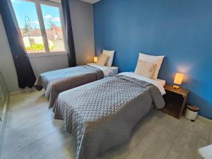 Villas Au Vendangeoir Gite de groupe piscine : photos des chambres
