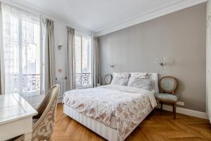 Luxury Apartment-Faubourg Saint Honore close to Arc de Triomphe & Parc Monceau