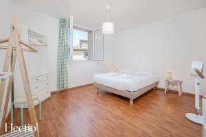 Maison Alena Lourmarin Main Square