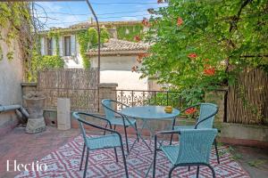 Maisons de vacances Maison Alena In the Heart of Lourmarin : photos des chambres