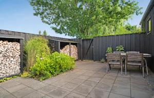 3 Bedroom Stunning Home In Børkop