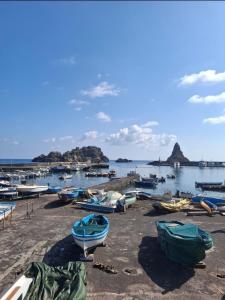 LaLuna Apartments - Sea Panorama - 20mins from CTA airport