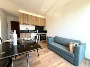 Appartements BASTIA Studio neuf jolie vue proche centre : photos des chambres