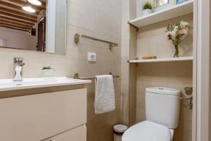 Lodging Apartments Almirall Beach 12