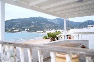 Sifnos waterfront house